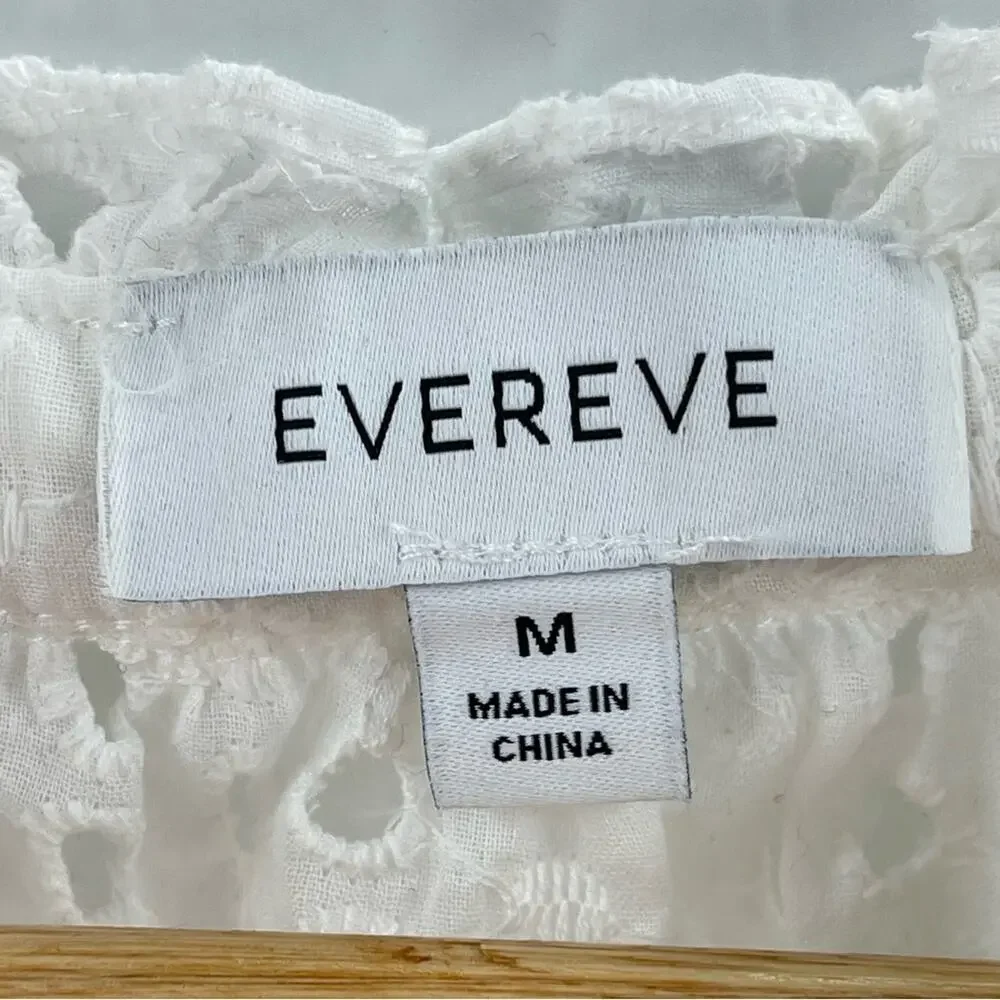 Evereve Calista Eyelet Ruffle Sleeveless Button Down Boho Blouse Size Medium - Picture 12 of 14